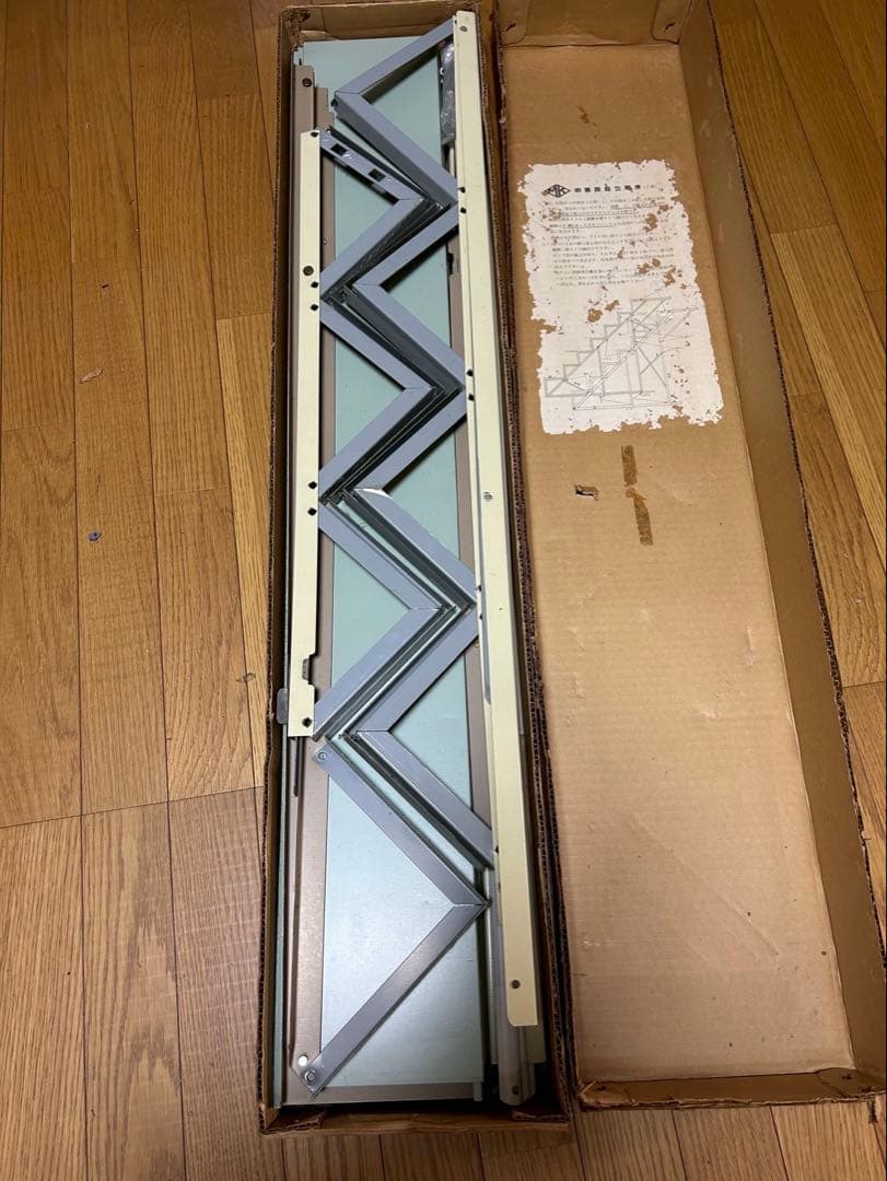 極上スチール製　御雛壇ひな壇　毛氈付き 昭和　レトロ