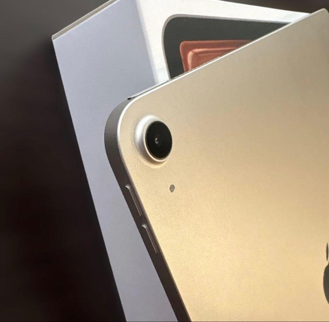 Apple iPad Air 13インチ Wi-Fi 128GB スターライト