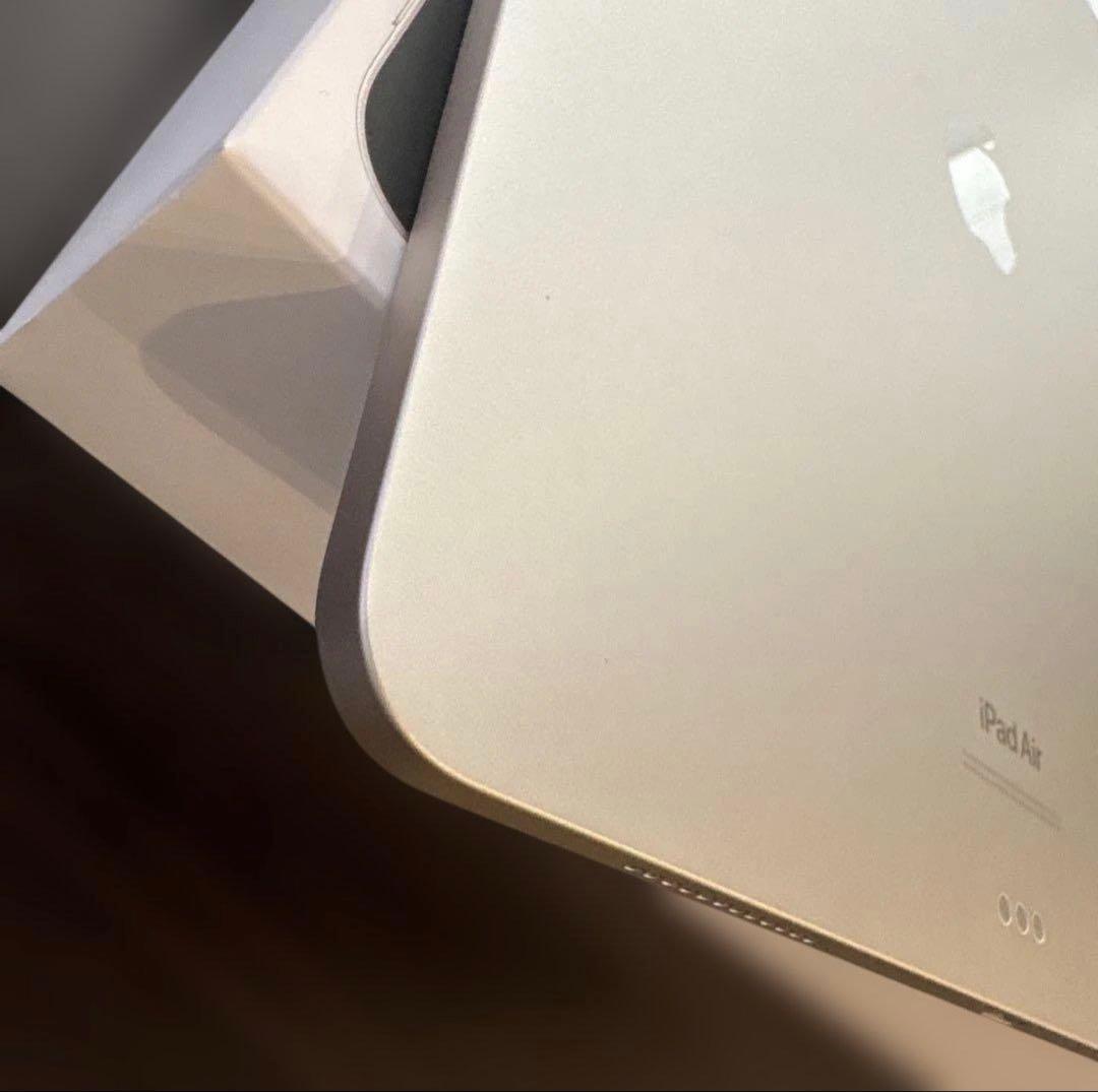 Apple iPad Air 13インチ Wi-Fi 128GB スターライト