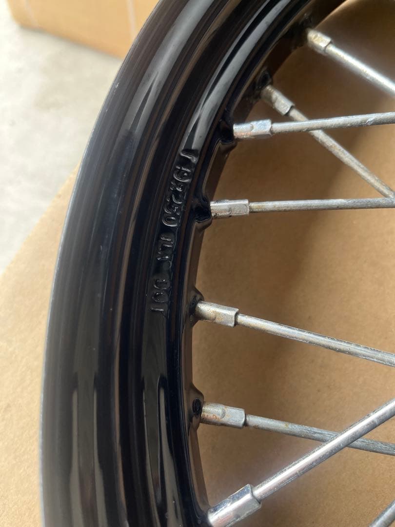 ハーレーXL1200nスポークホイール ブラックリム2008年F Rセット