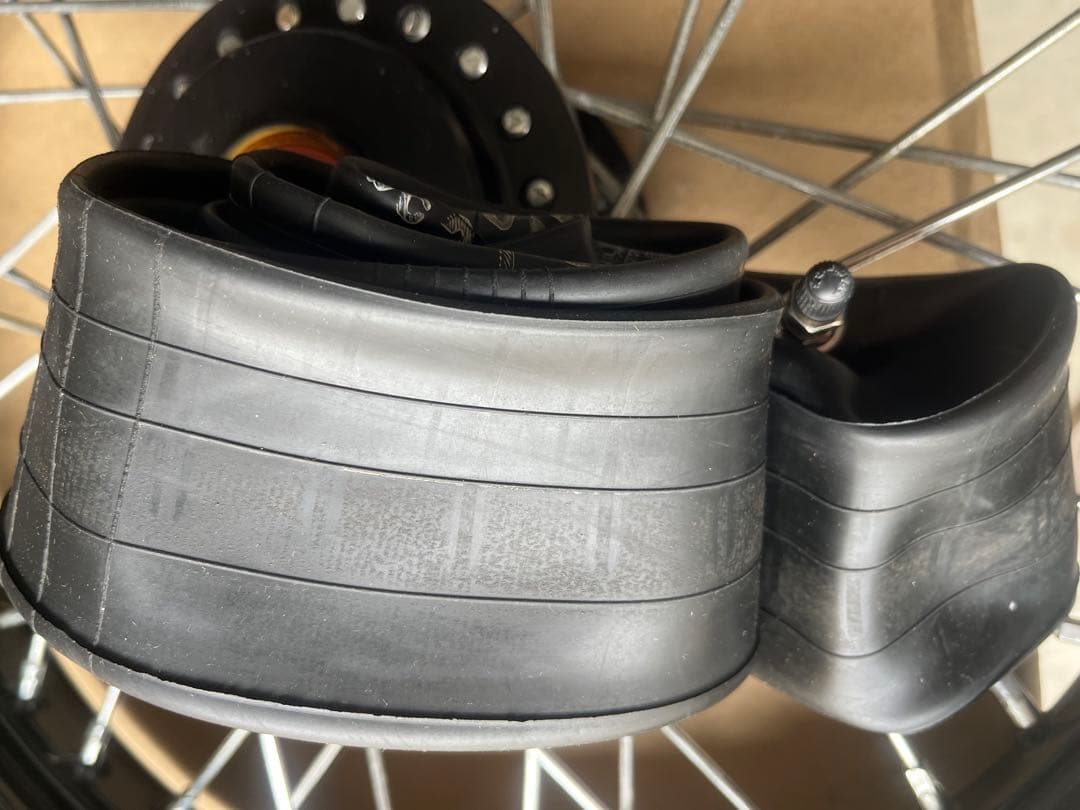 ハーレーXL1200nスポークホイール ブラックリム2008年F Rセット