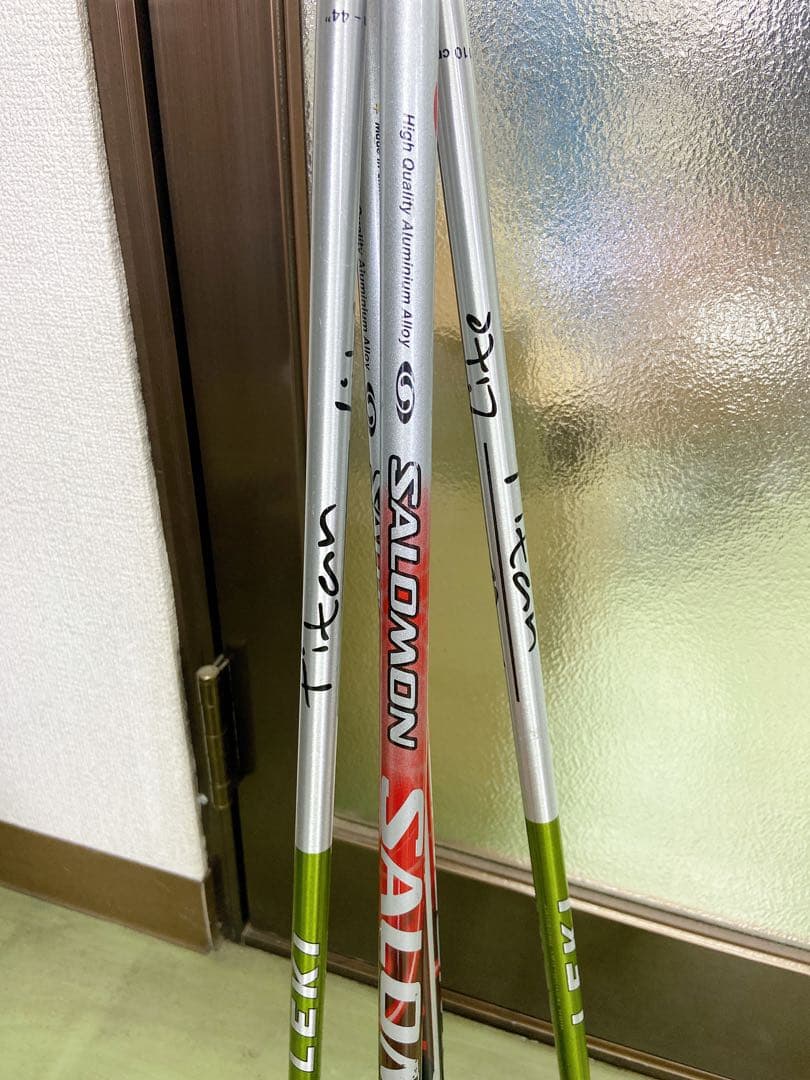 ♪ HEAD Supershape スキー板　ストック4本セット　まとめ売り