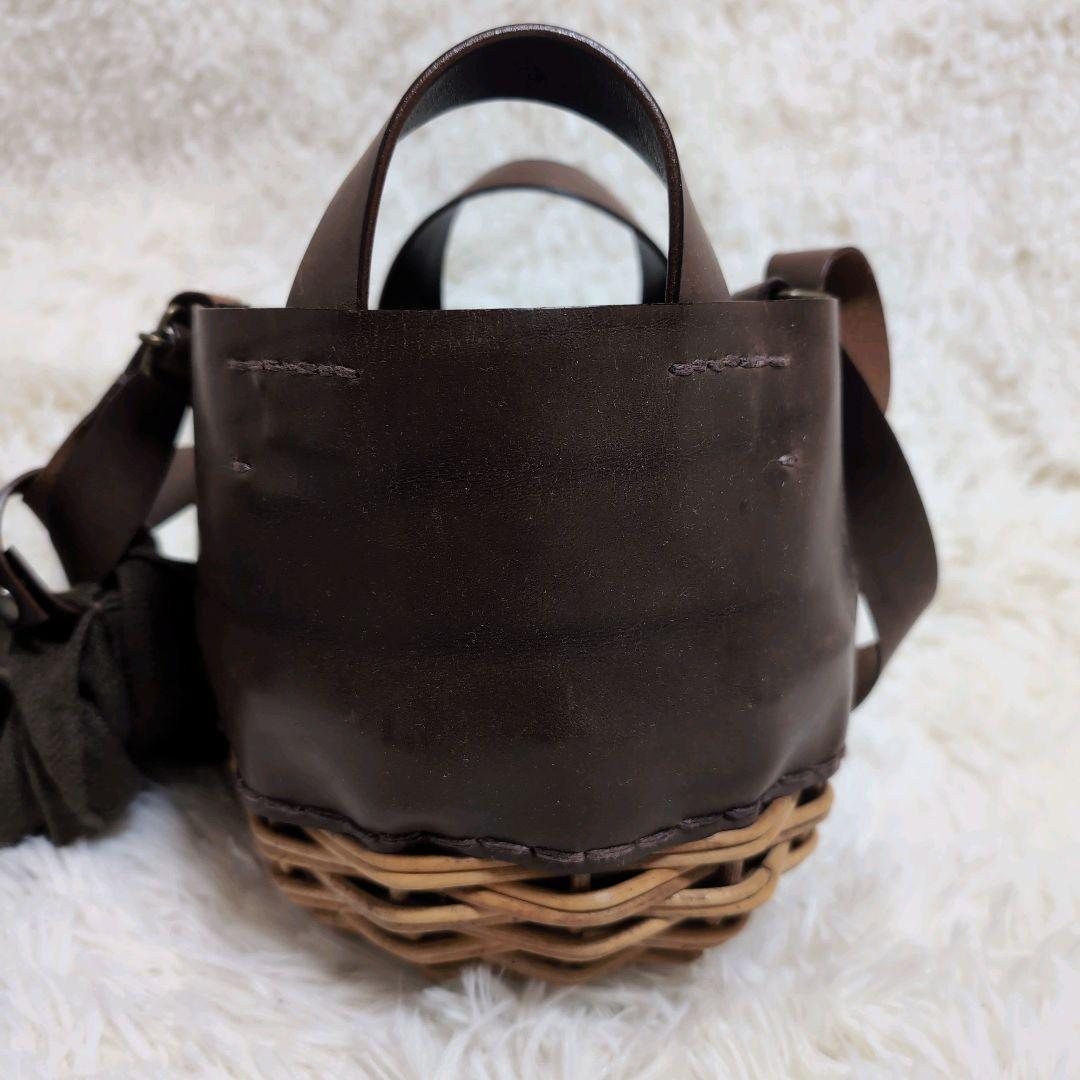 エバゴス ミニどんぐり オイルショルダー カゴ レザー ブラウン