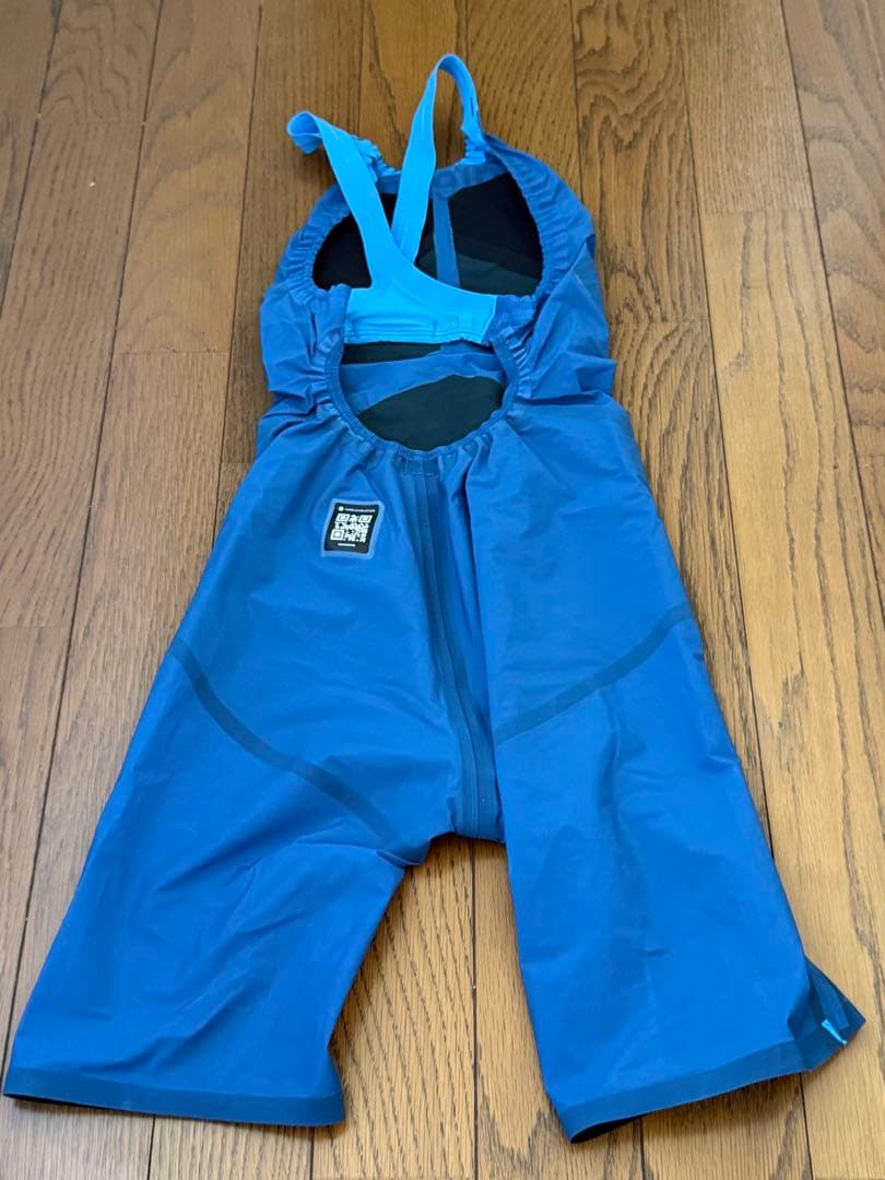 最新　美品　アリーナ　高速水着　競泳水着　アクアフォースストーム　MF S