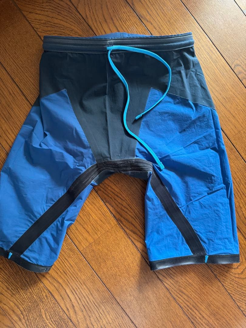 arena 競泳水着 青 S QRコード付き