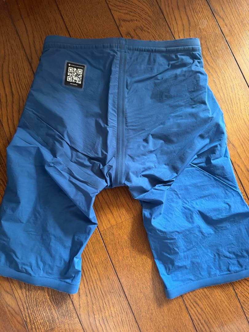 arena 競泳水着 青 S QRコード付き