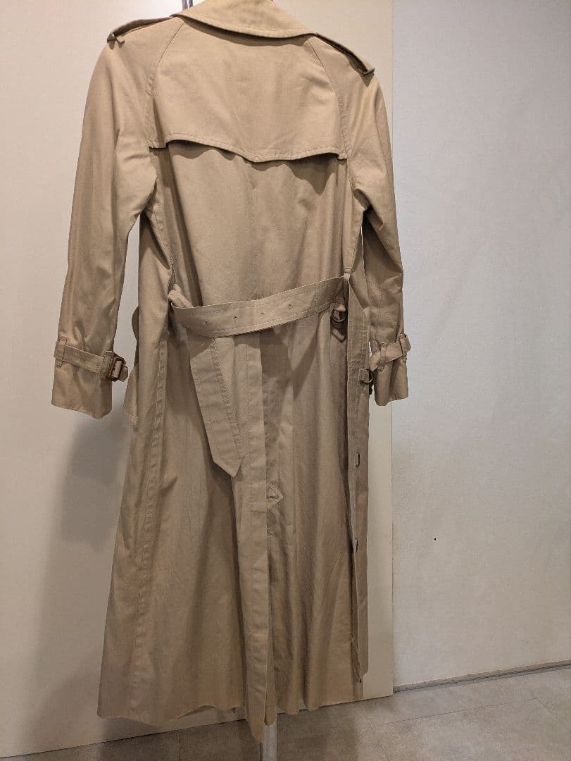 BURBERRY　ベージュ トレンチコート ダブルブレスト