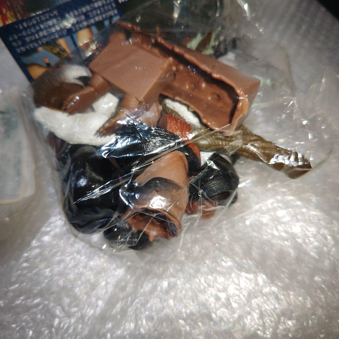 強殖装甲ガイバー　アプトム2　複合バージョン　ソフビキット　未組立