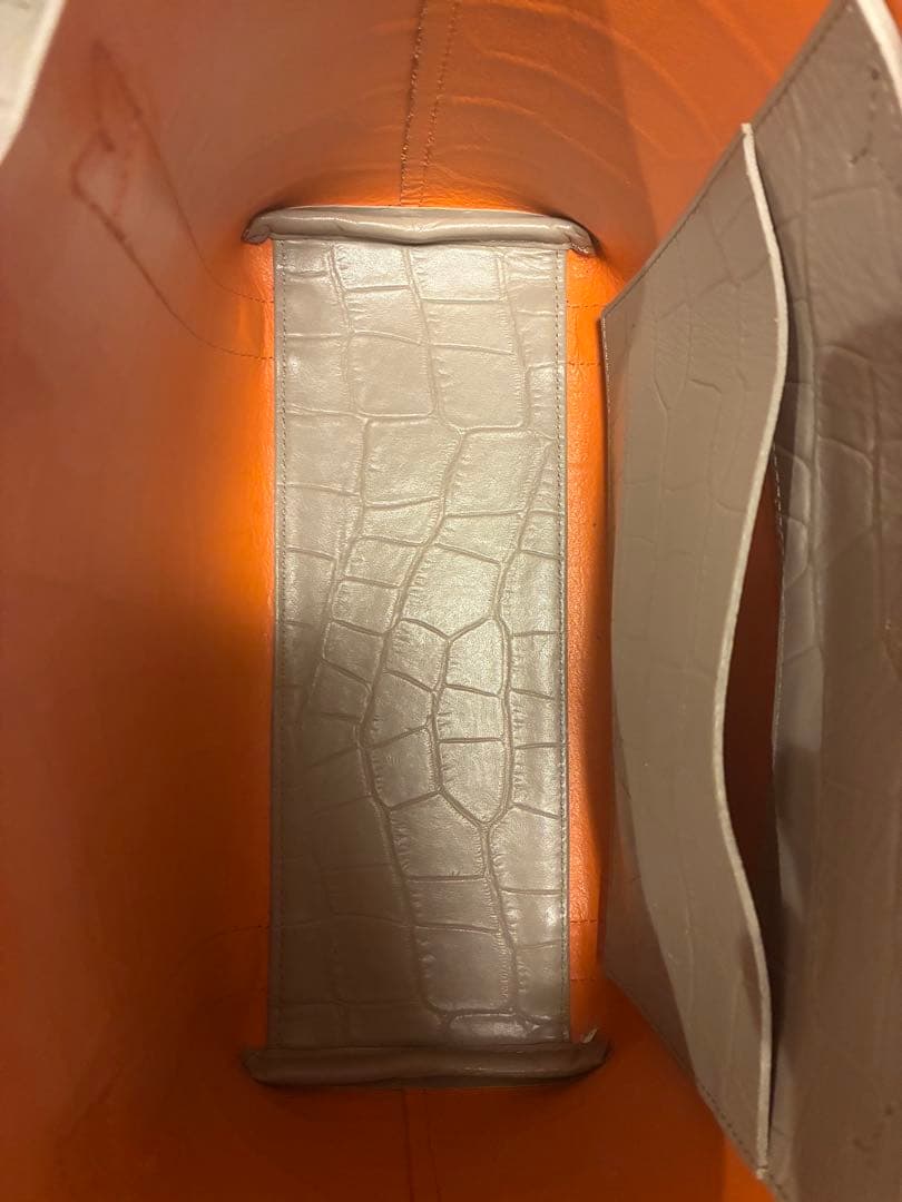 PELLE MORBIDA ハンドバッグ