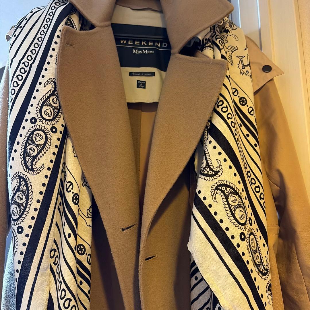 MaxMara WEEKEND ベージュ トレンチコート（ストールは参考品です）