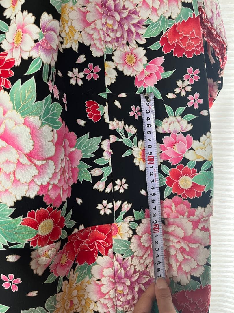 晴れ着‼️七五三用着物 黒とピンクの花柄