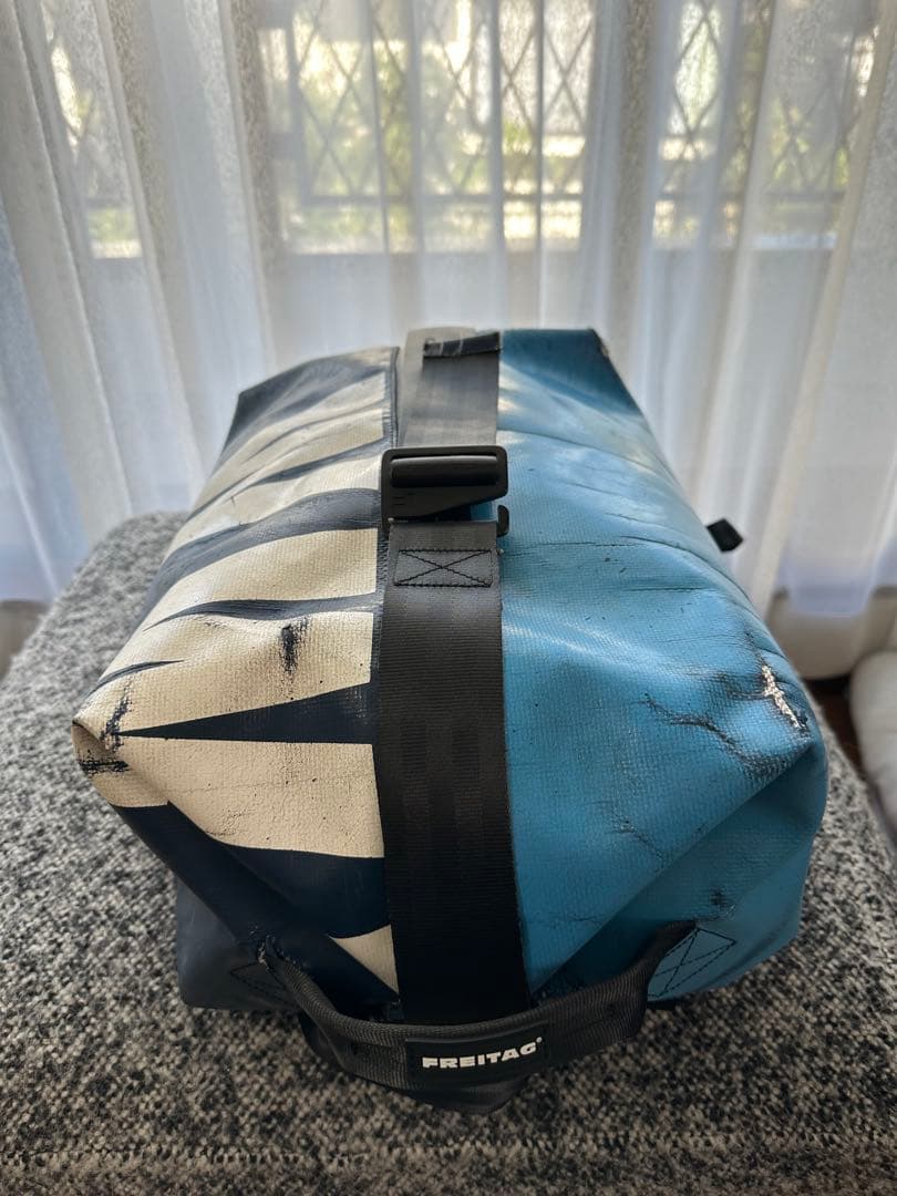 FREITAG ライド・メッセンジャーバッグ 青/紺