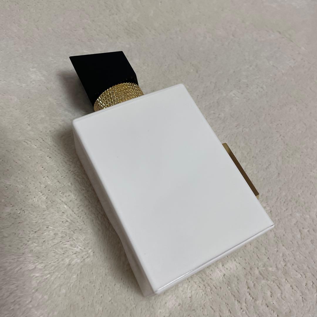 イヴ・サンローラン　リブレ　ローニュ　オーデパルファム50ml