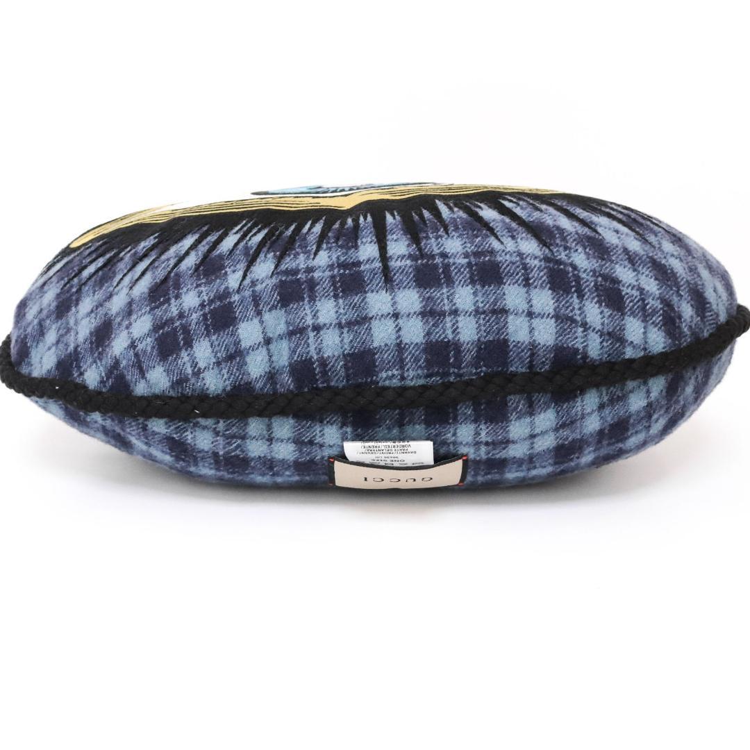 グッチ　GUCCI スターアイ　デコラティブ　クッション 696789