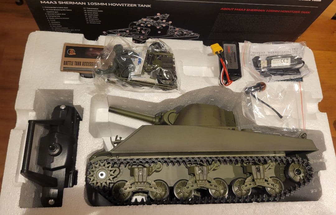 1/16　アメリカ軍　シャーマン戦車ラジコン　ヘンロン社製2.4GHzプロポ