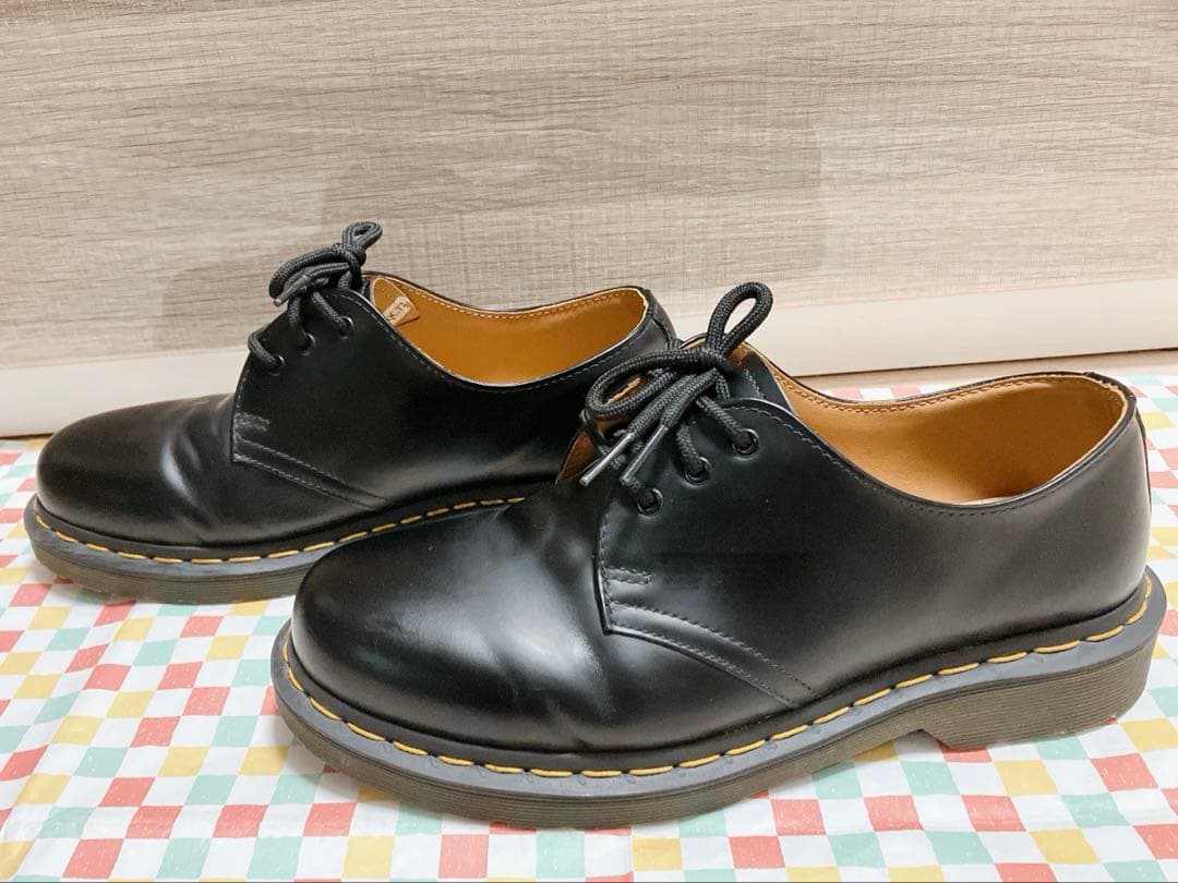 Dr. Martens, 3ホールシューズ