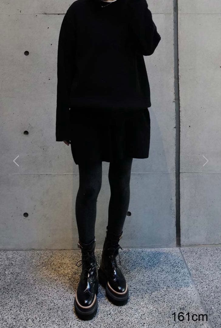 machatt ラムズウールショートパンツ（ブラック）