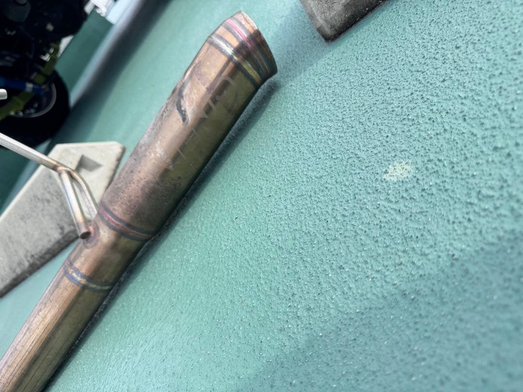 ハイエース200系　アメンド製 マフラー　可変バルブつき　2L ガソリン　上げ用