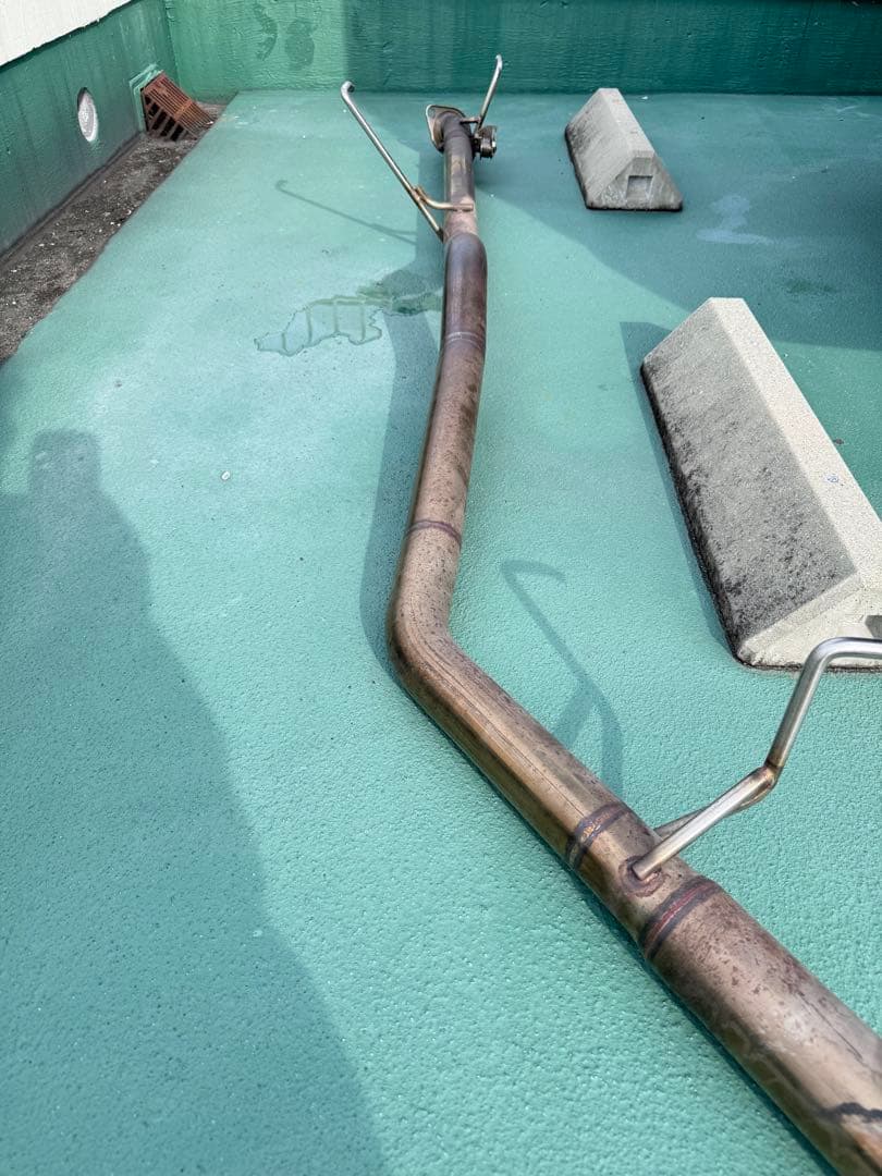 ハイエース200系　アメンド製 マフラー　可変バルブつき　2L ガソリン　上げ用