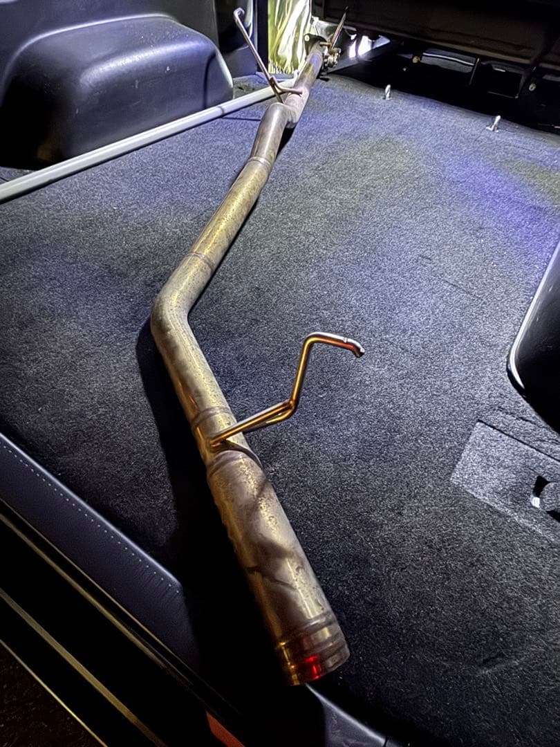 ハイエース200系　アメンド製 マフラー　可変バルブつき　2L ガソリン　上げ用