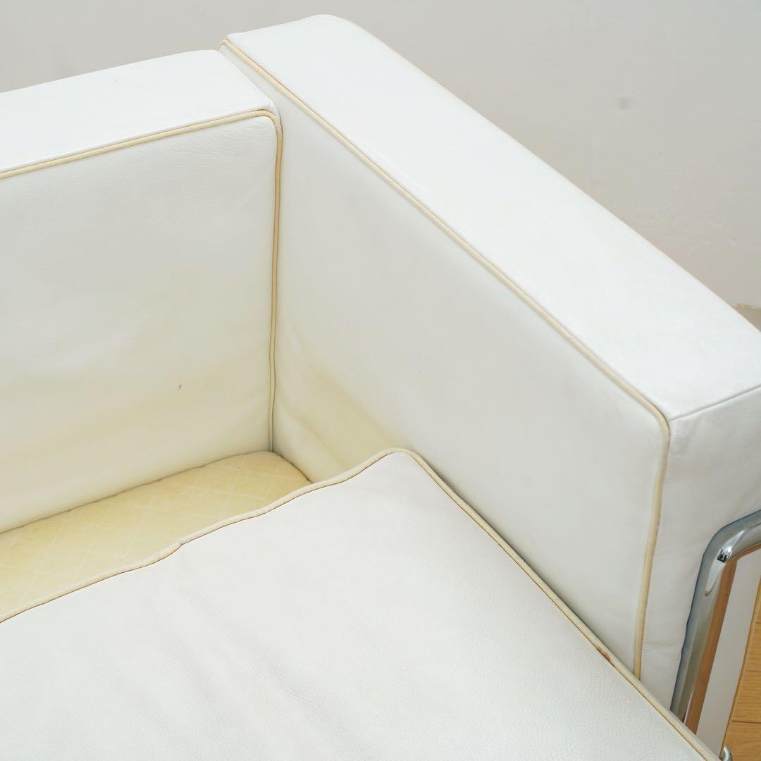 ル・コルビジェ LC2 3P ホワイト 本革 イタリアンレザー コルビュジェ