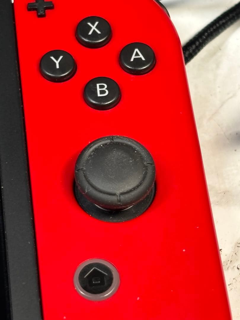 Nintendo Switch 赤 スーパーマリオ　オデッセイ　ソフト付き