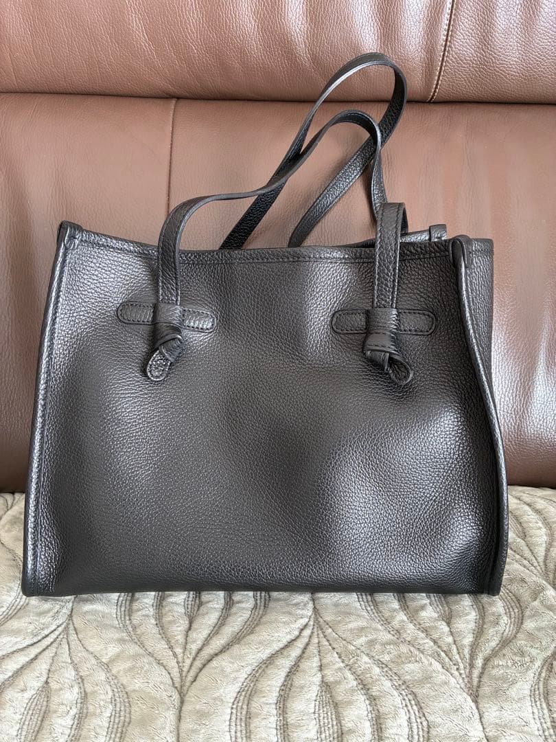 GIANNI CHIARINI マルチェッラ レザー S ブラック