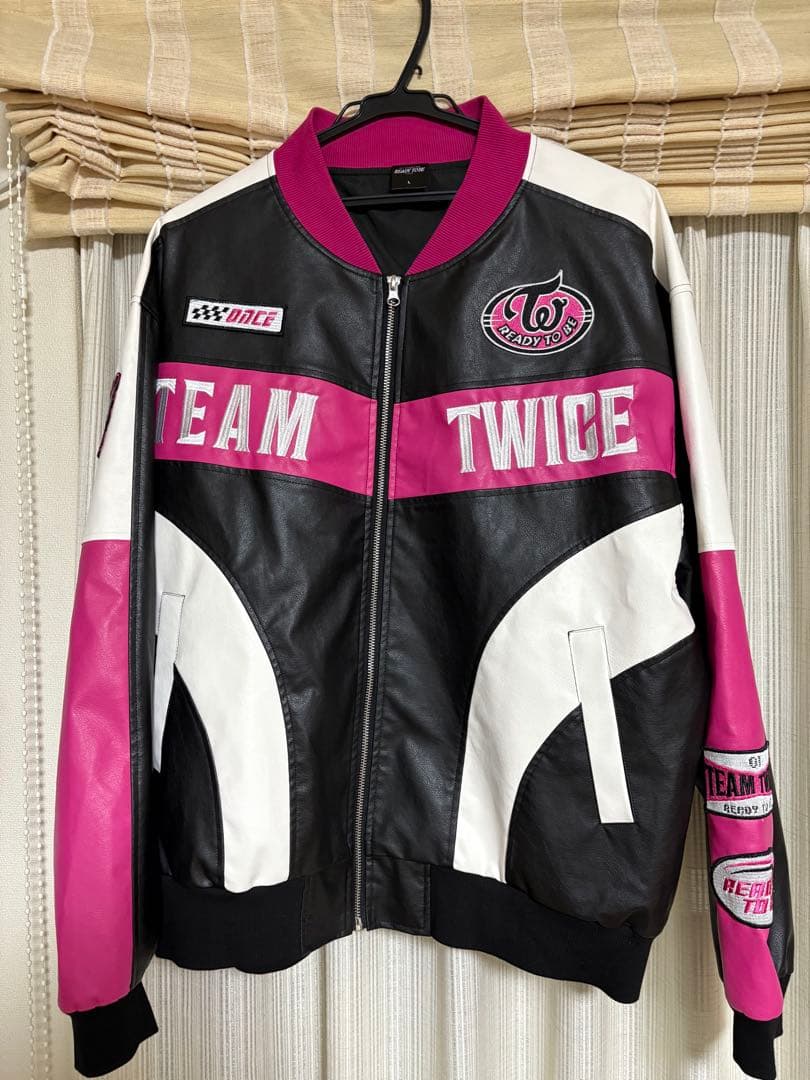 TWICE TEAM TWICE ジャケット
