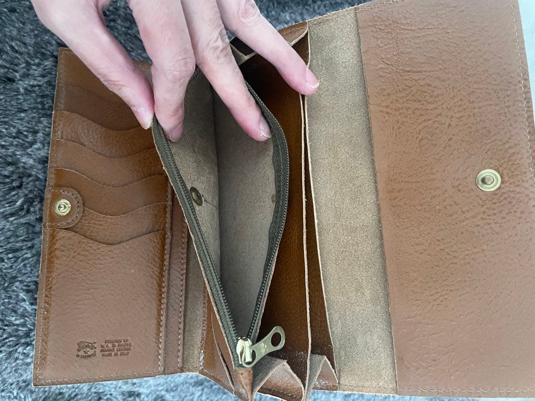 IL BISONTE 長財布 オリーブ　保存袋付き