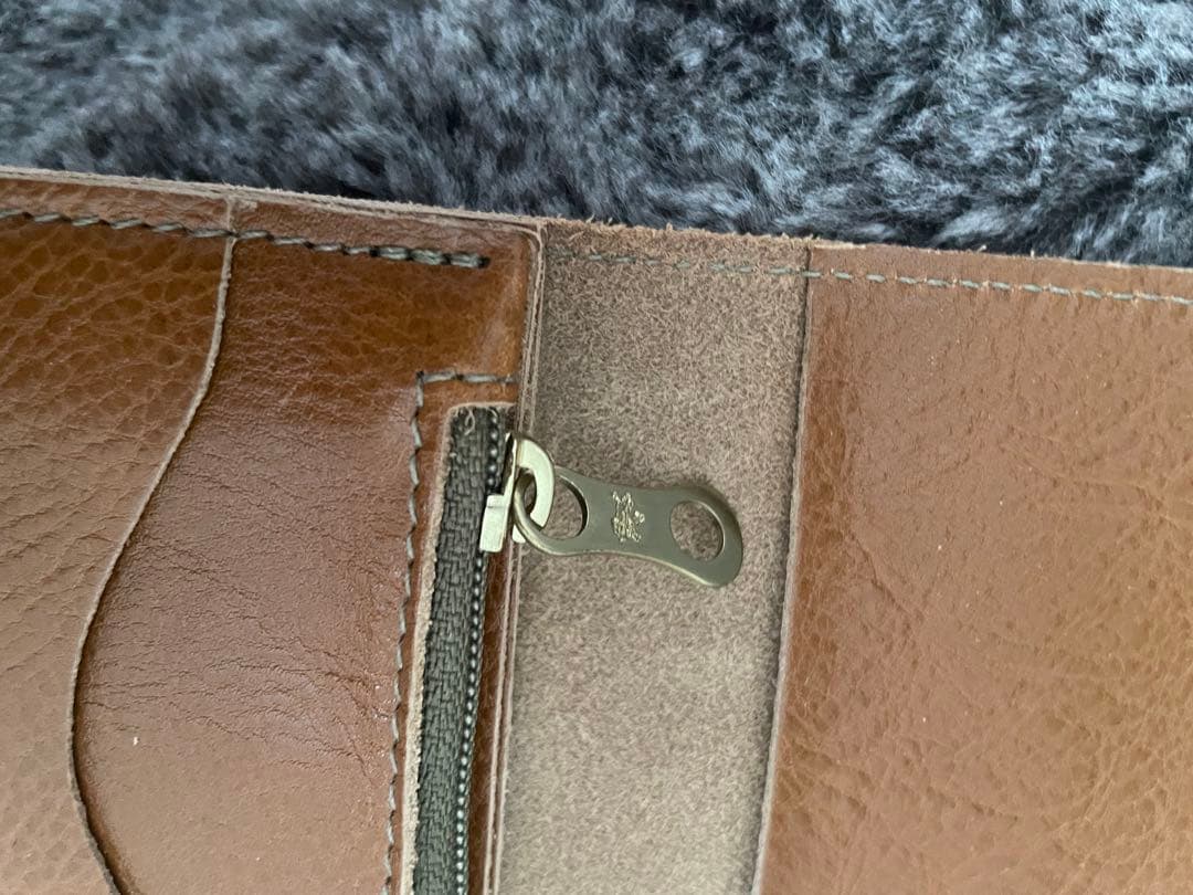 IL BISONTE 長財布 オリーブ　保存袋付き