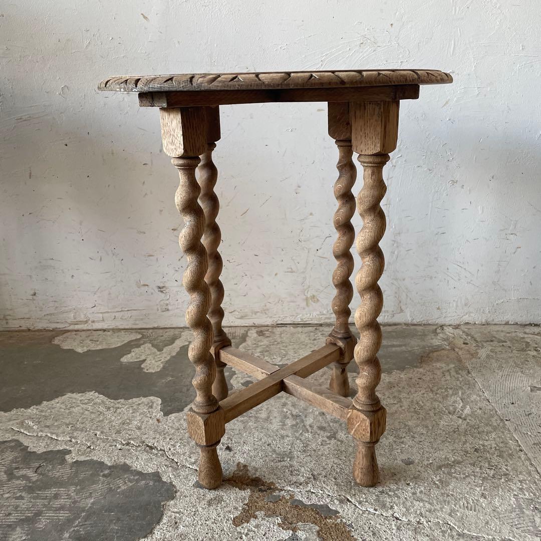 ビンテージ　サイドテーブル　ベッドサイドテーブル　花台　剥離