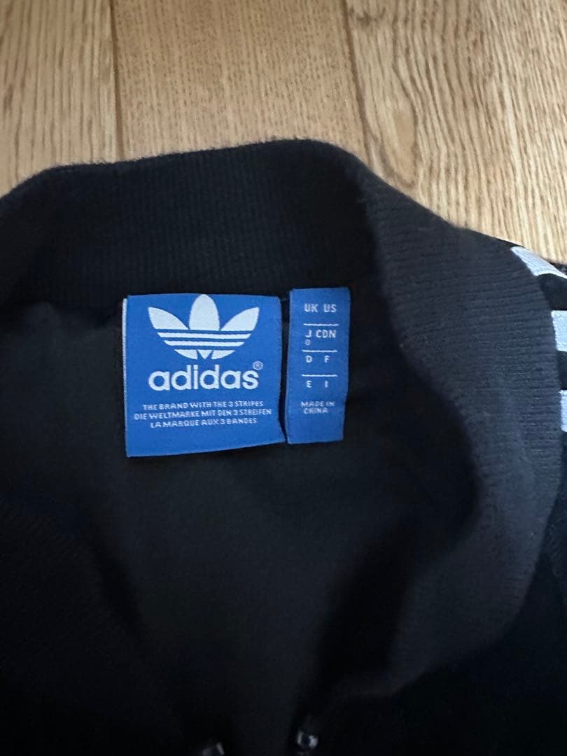 ネコ11 adidas ベロアジャケット ブラック S/M