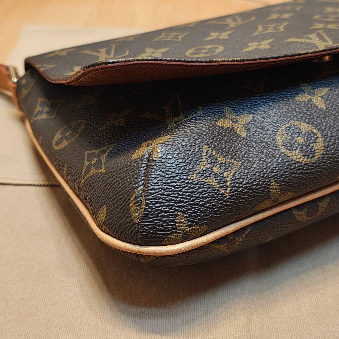 Louis Vuitton　ルイヴィトン　モノグラム ミュゼットタンゴ　バッグ