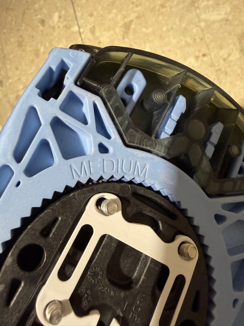 【美品】　SALOMON NOVA サロモンスノーボード　ビンディング M