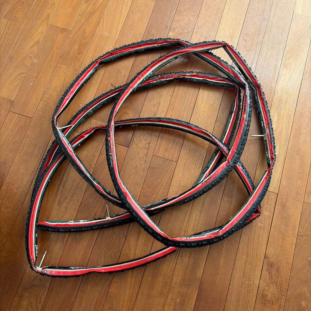 Challenge Baby Limus チューブラータイヤ　4本　中古