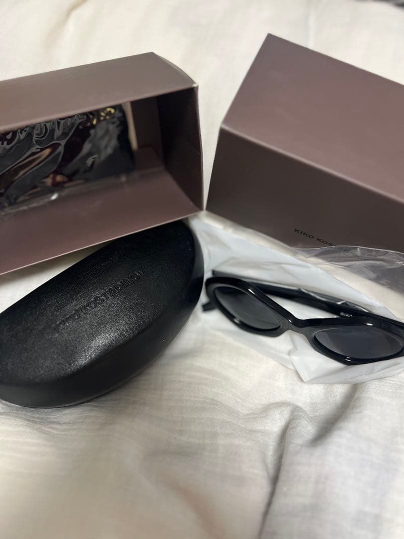 Kiko Kostadinov Octavia サングラス　試着のみ