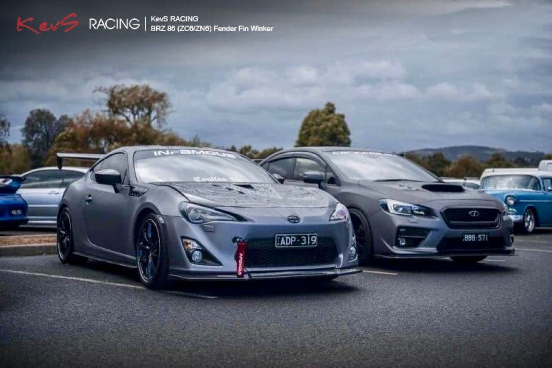 「KevS RACING」 BRZ 86 フェンダーフィン 流れるウィンカー