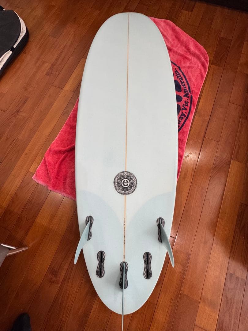 【新品】エレメントサーフボード