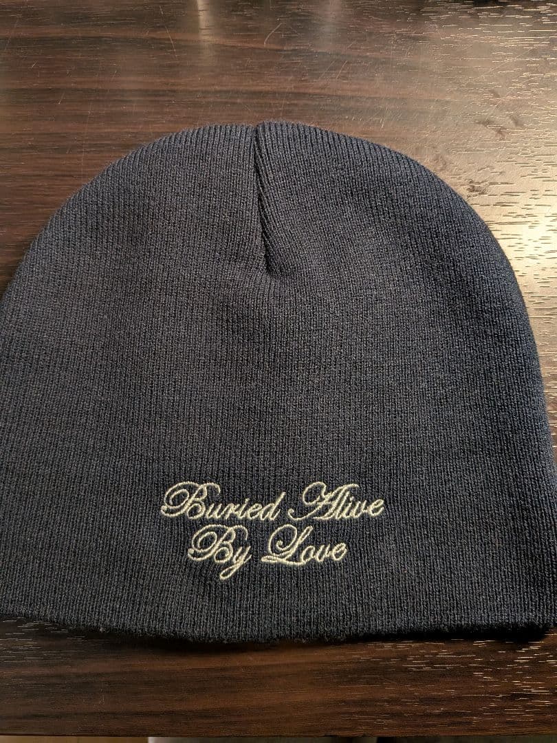 PALACE ニット帽 Buried Alive By Love