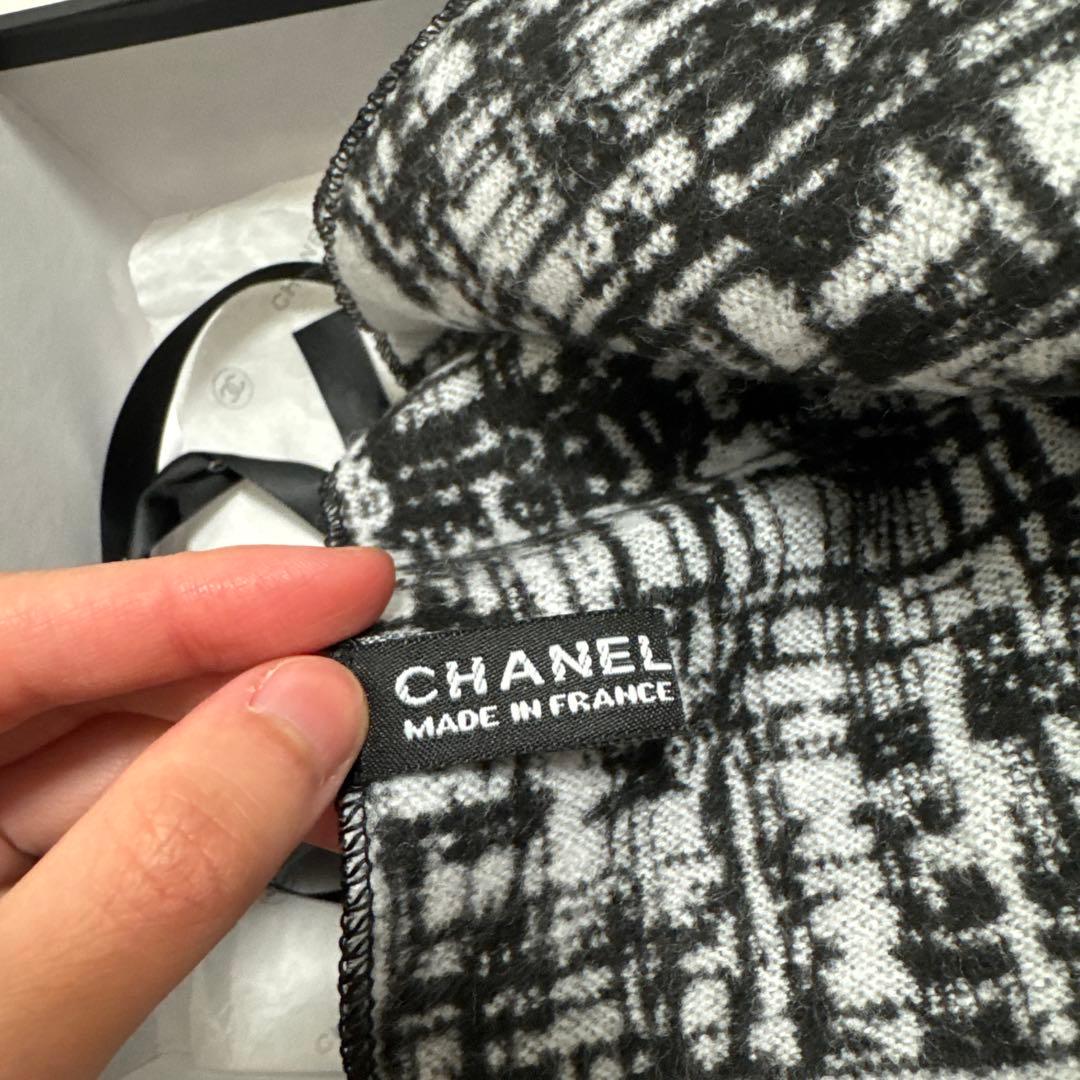 【希少・極美品】シャネル VIPノベルティ リバーシブル 大判スカーフ マフラー