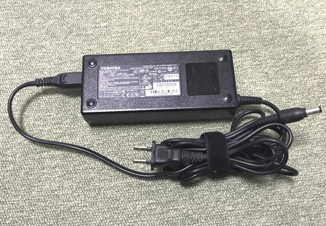 ASUS 小型PC (i3-7100/8GB/SSD256GB/Win11)