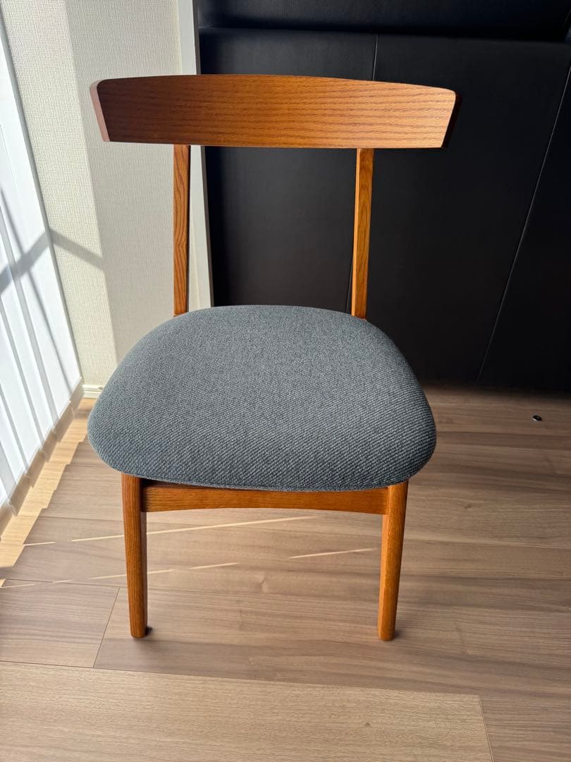 【-ihc】UNICO(ウニコ) ダイニングチェア　ネイビー①②