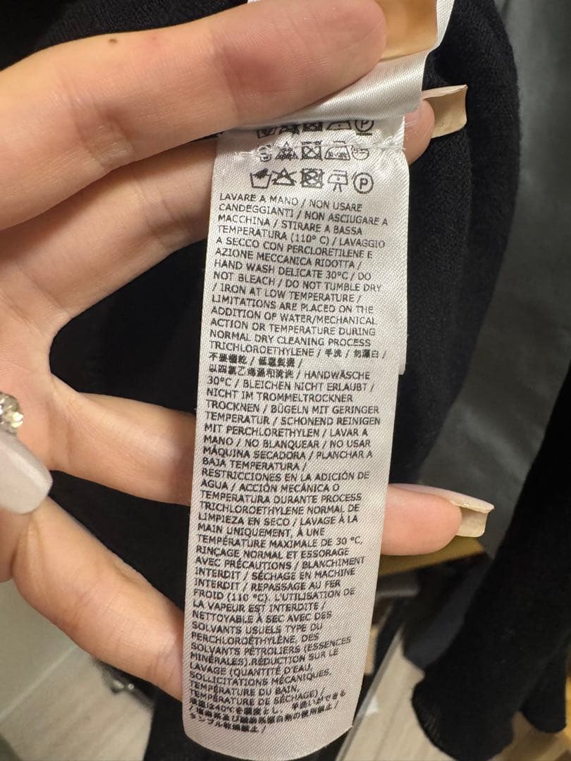 ANN DEMEULEMEESTER ブラック タートルネック