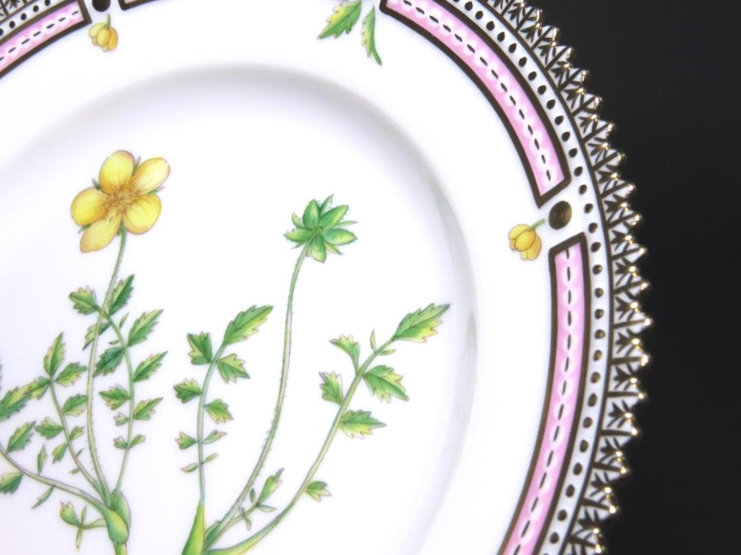 【ロイヤルコペンハーゲン】　プレート　　フローラダニカ