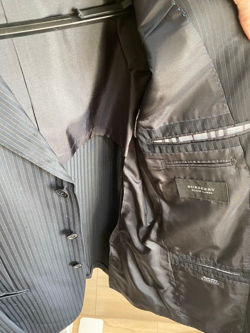 美品　バーバリーブラックレーベル　スーツセット　紺　ストライプ