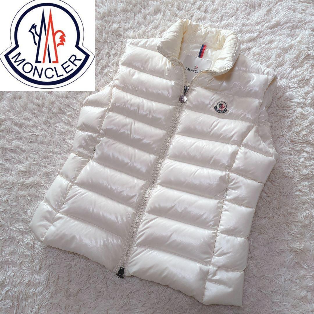 パワーMONCLER　GHANY GILET　ダウンベスト　ロゴワッペン