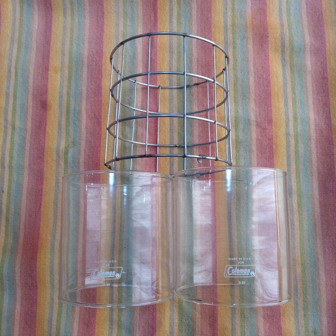 Coleman B-89 ガラスランタン ガード付き