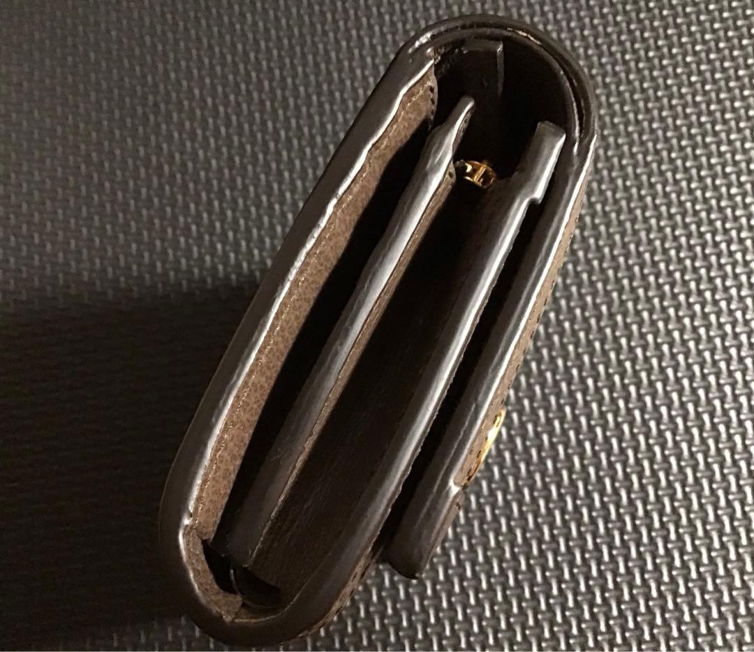 グッチ オフィディア 二つ折り財布 国内正規店購入品