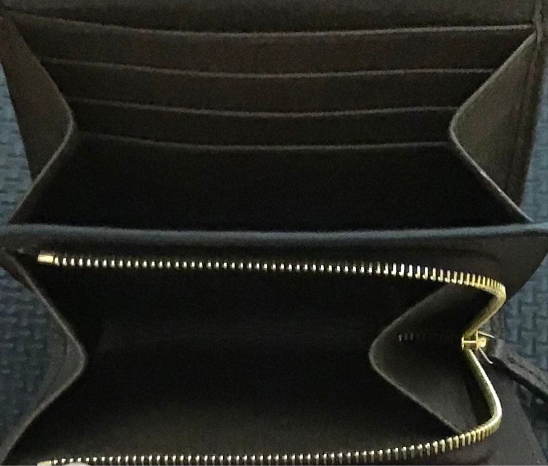 グッチ オフィディア 二つ折り財布 国内正規店購入品