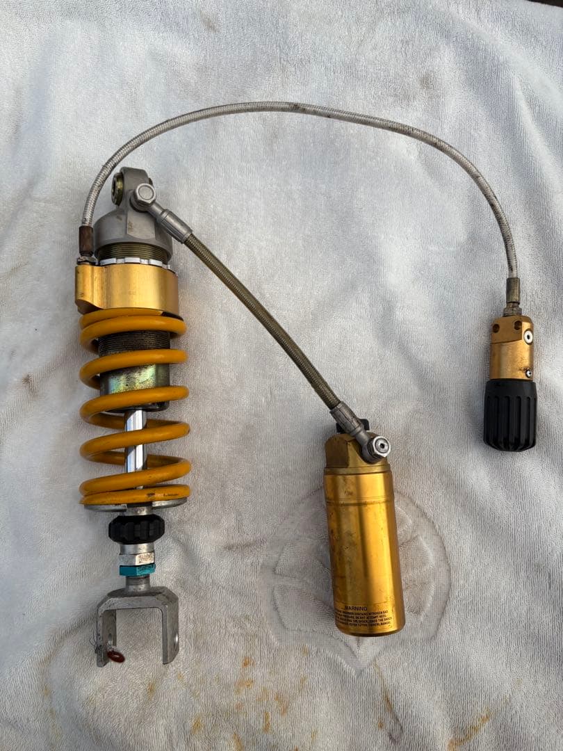 GPZ900R オーリンズリアサス